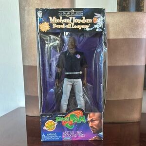 *Vintage* Playmates Space Jam Michael Jordan *Baseball Leaguer* 9" Action Figure